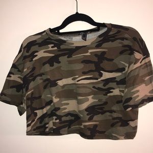 Camo crop top